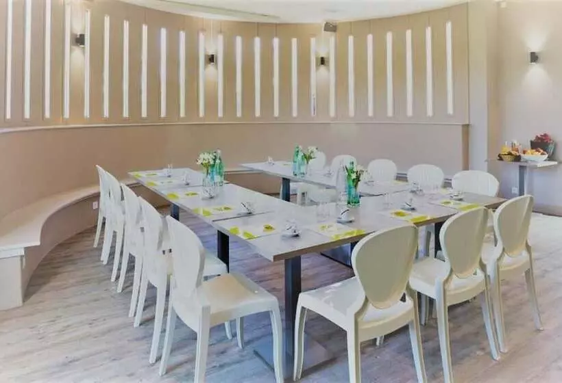 酒店 Logis L'auberge De Larressingle