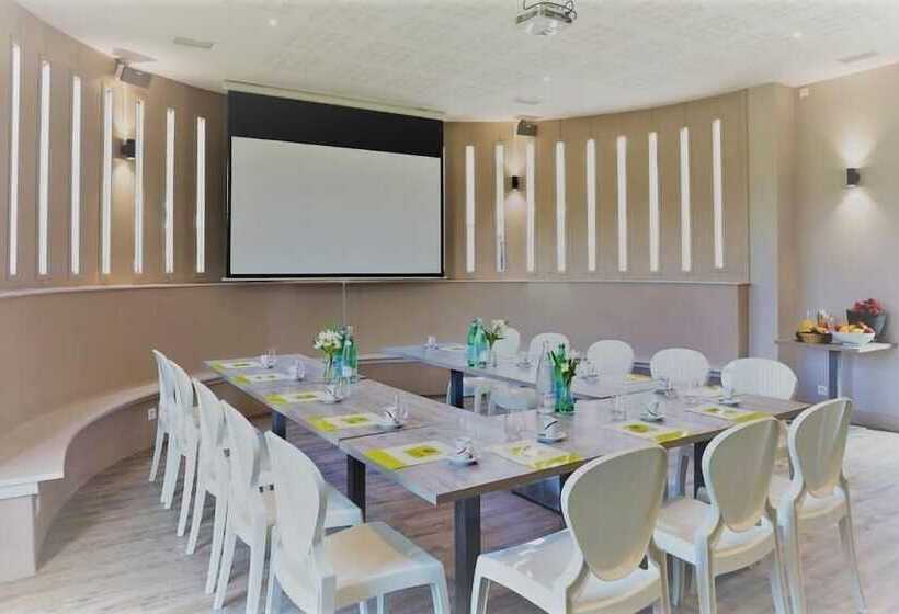 בית מלון כפרי Logis L'auberge De Larressingle