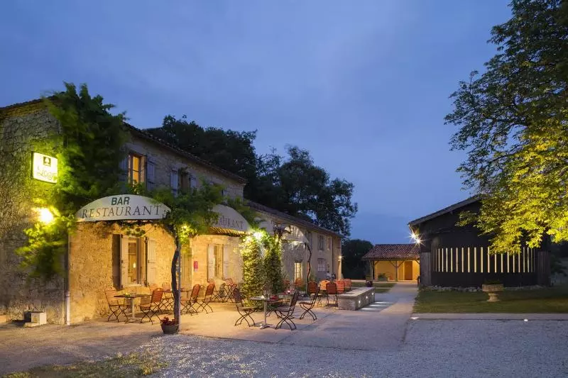 酒店 Logis L'auberge De Larressingle
