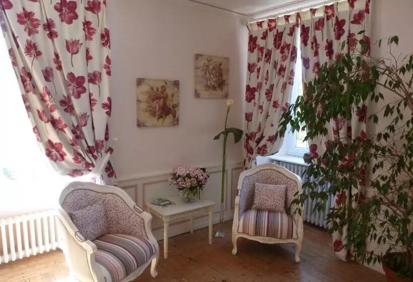 酒店 Manoir De Savigny