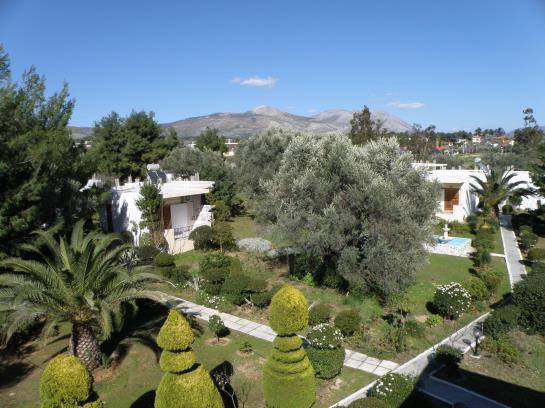 فندق Petit Village