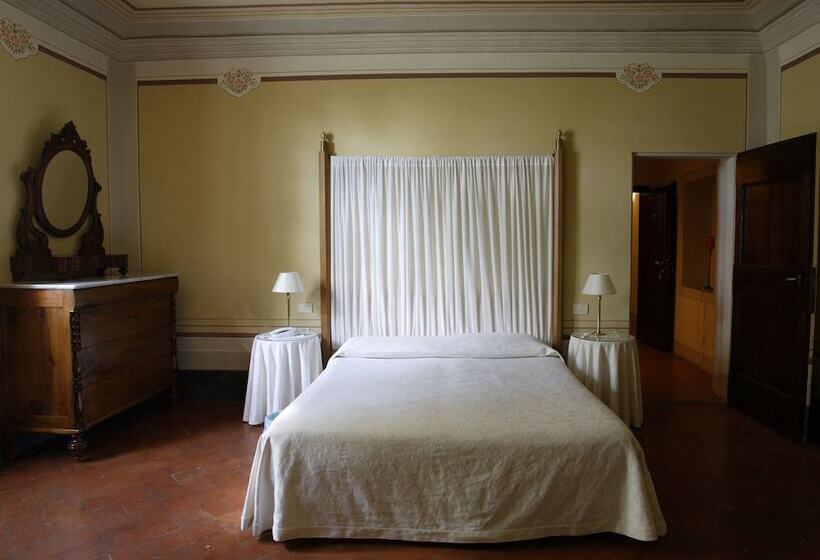 فندق Relais Il Trebbiolo