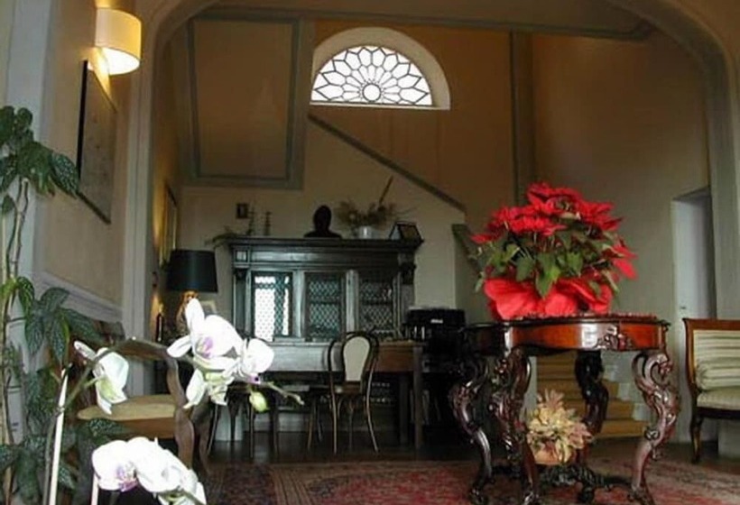 فندق Relais Il Trebbiolo