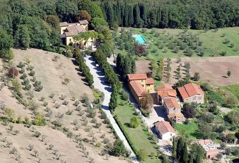 Отель Relais Il Trebbiolo