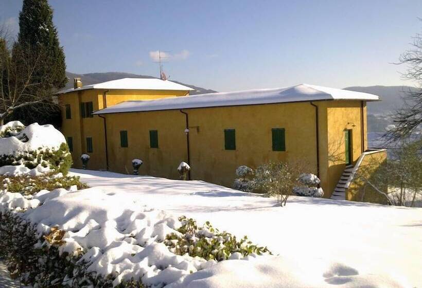 فندق Relais Il Trebbiolo