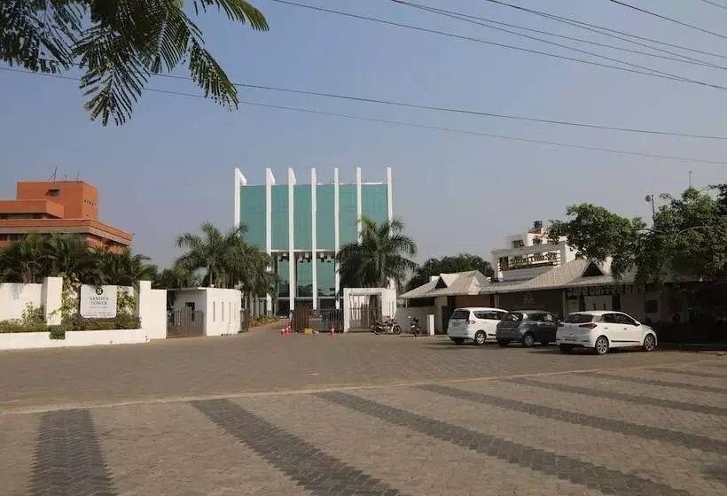 Hotelli Sandy's Tower