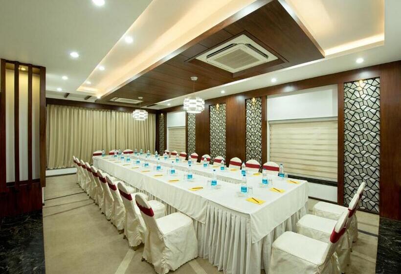 فندق Sandy's Tower