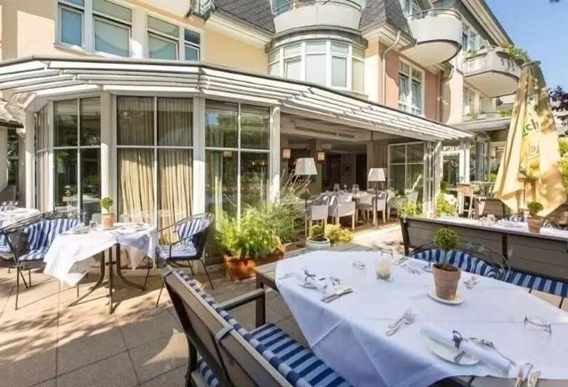 Tandreas Hotel & Restaurant