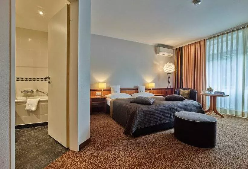 Tandreas Hotel & Restaurant