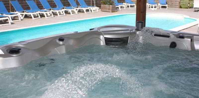 ホテル The Originals Boutique Hôtel Spa Beuzeville Honfleur Sud