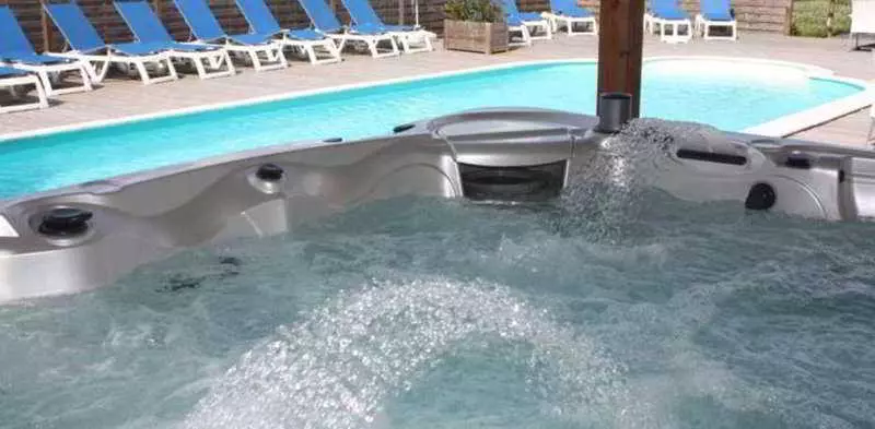 Отель The Originals Boutique Hôtel Spa Beuzeville Honfleur Sud