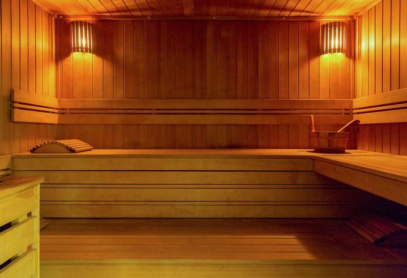 ホテル The Originals Boutique Hôtel Spa Beuzeville Honfleur Sud