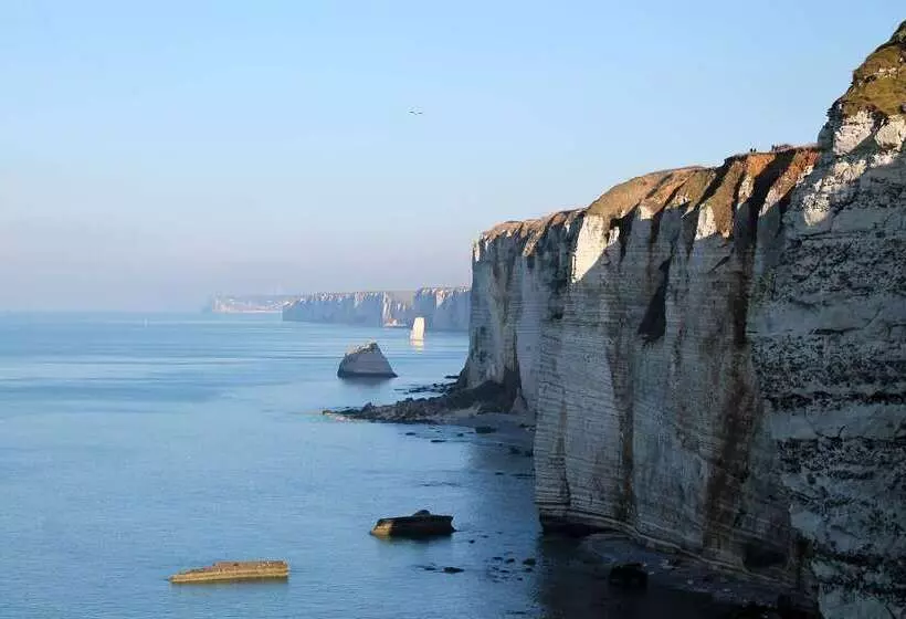 Отель The Originals Boutique Hôtel Spa Beuzeville Honfleur Sud