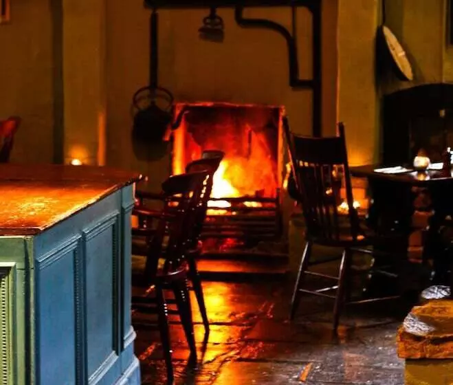 Отель Tullylagan Country House