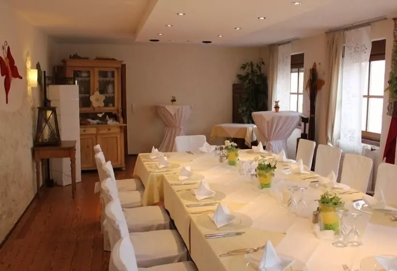 Пансион Gasthof Weißes Roß