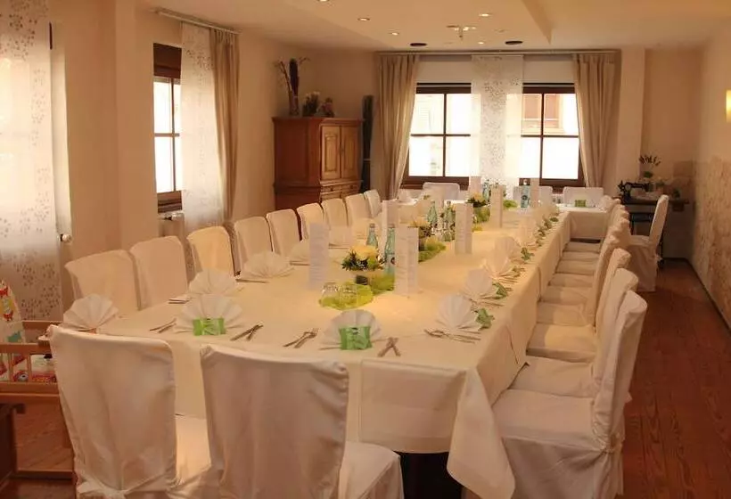 Пансион Gasthof Weißes Roß