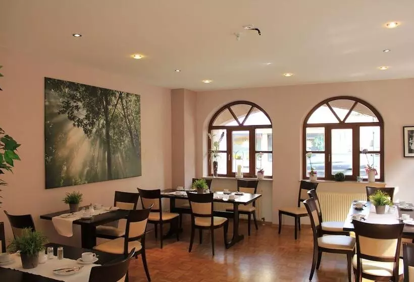 Пансион Gasthof Weißes Roß