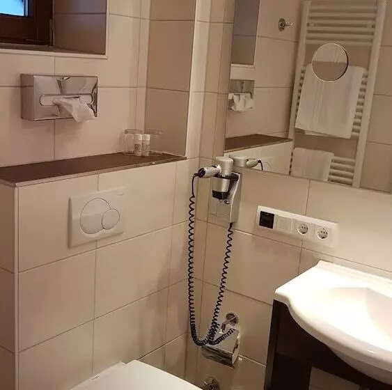 Пансион Gasthof Weißes Roß