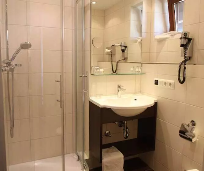 Пансион Gasthof Weißes Roß