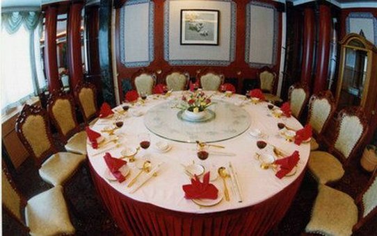 Stone Forest International Hotel-qujing