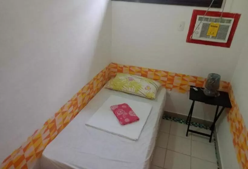 ユースホステル Bnt Inn