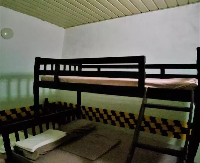 ユースホステル Bnt Inn