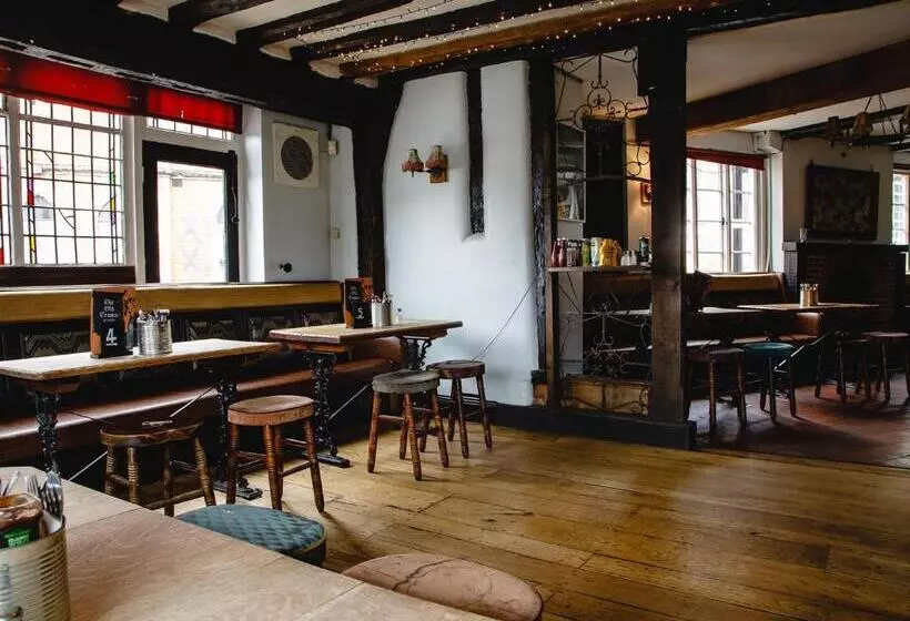 Retkeilymaja The Old Crown