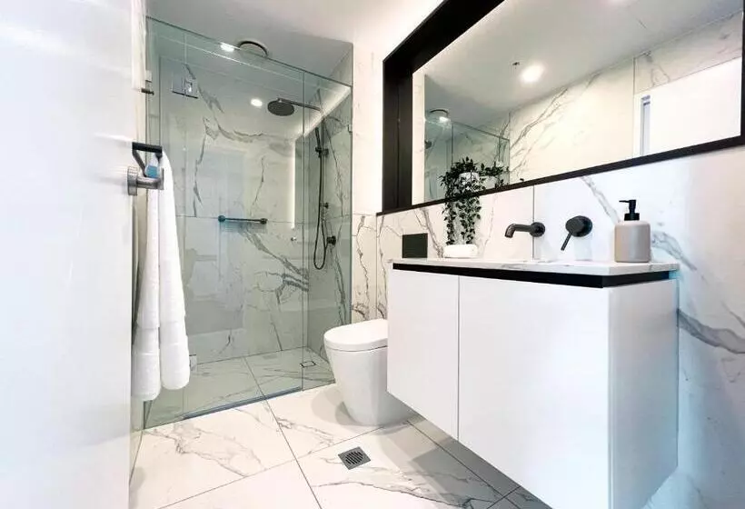 Apartment With Nice View In Boxhill 8a