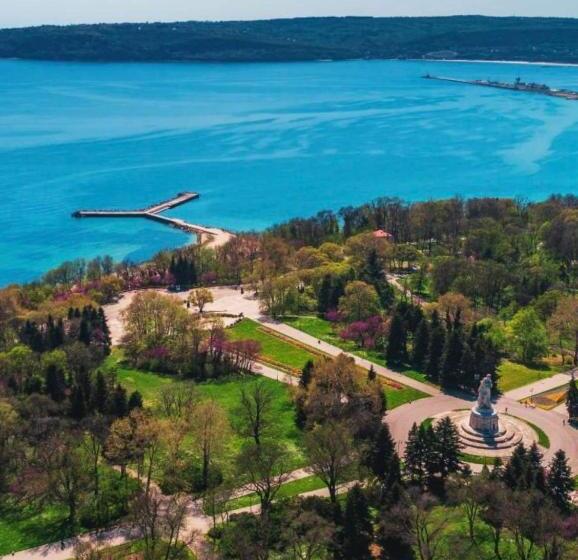 City Centre Studio 1