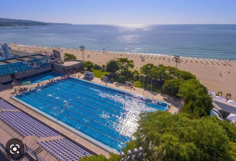 City Centre Studio 1