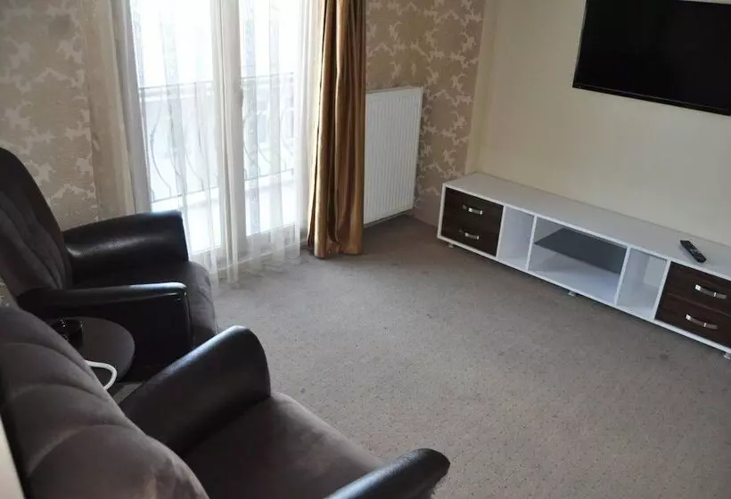 Hotelli Arapgir Nazar