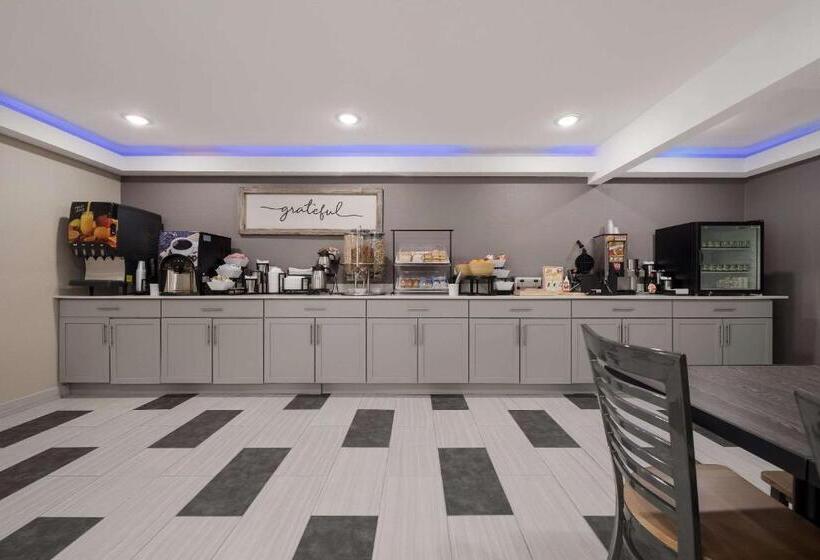 فندق Econo Lodge