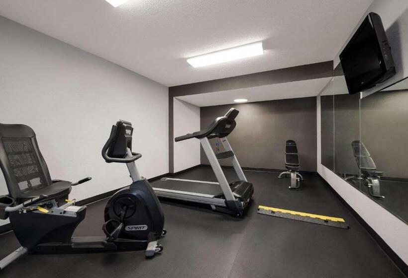 فندق Econo Lodge