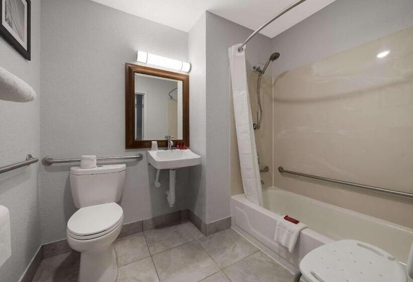 فندق Econo Lodge