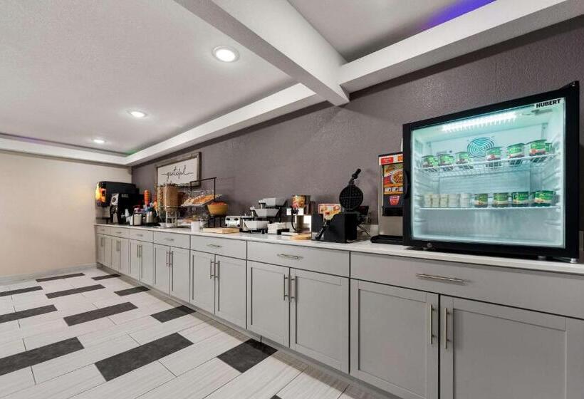 فندق Econo Lodge