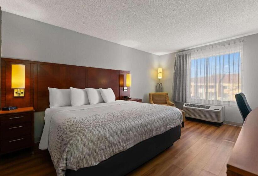 فندق Econo Lodge