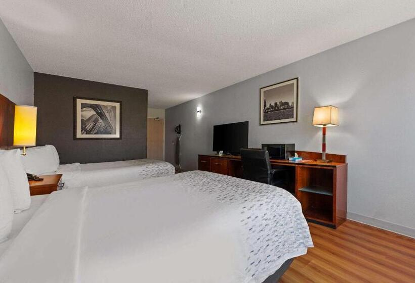 فندق Econo Lodge