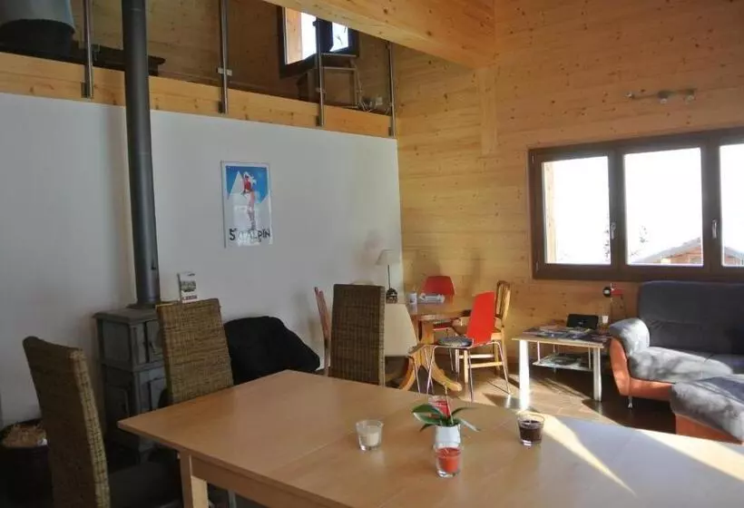 La Tzoum Hostel