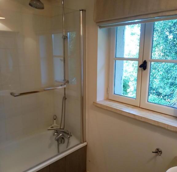 Maison Charmante Avec Jacuzzi A Saint Ciers De Canesse