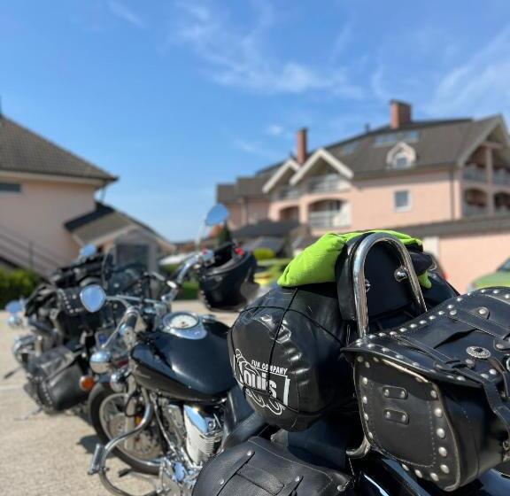 Spa & Wellness Hotel Orchidea