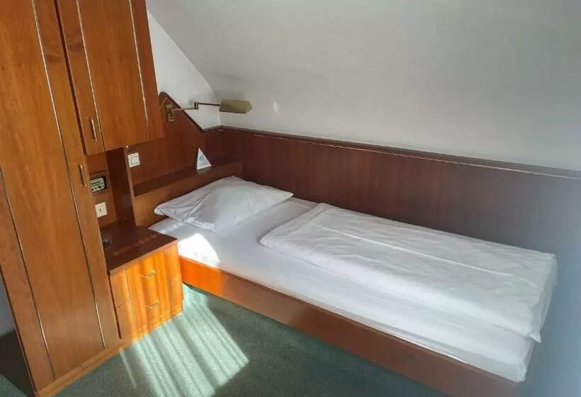 Retkeilymaja Haus Im Garten