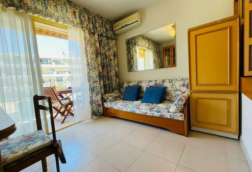 Apartamento Vistas Al Mar, Con Acceso Directo A La Playa, Piscina Y Parking Gratis!!!