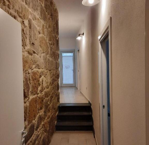 Appartamento Su Palazzina Storica In Centro A Sant Antioco