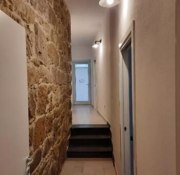 Appartamento Su Palazzina Storica In Centro A Sant Antioco