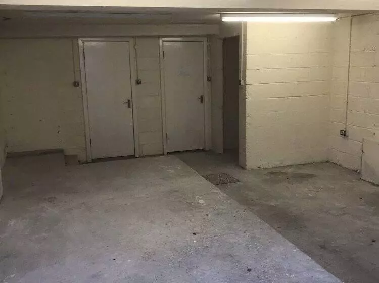 Beautiful 3 Bed Apartment In Gourock