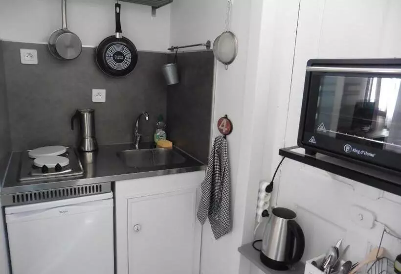 تختخواب و صبحانه Chambre D Hôtes   L Ephémère