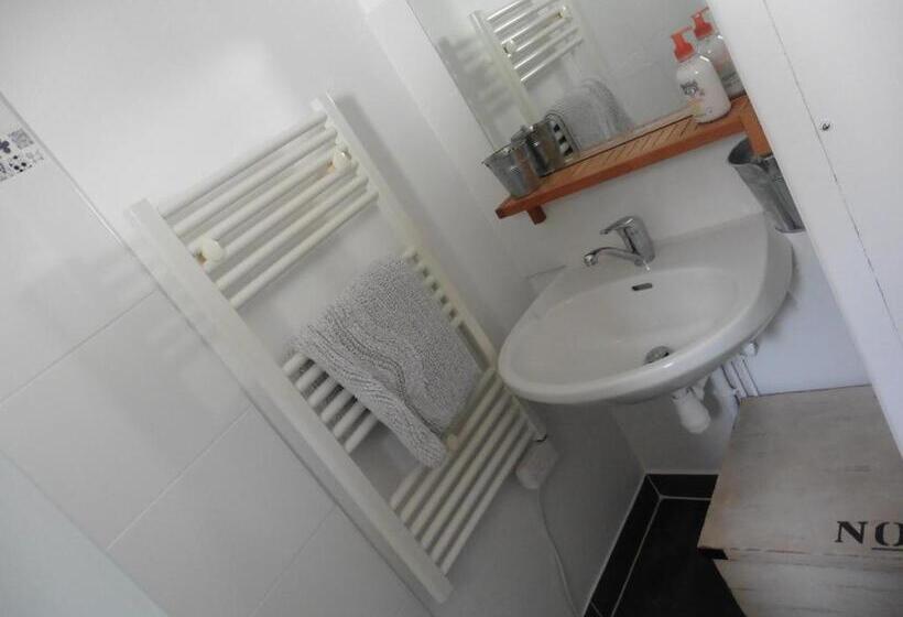 Bed and Breakfast Chambre D Hôtes L Ephémère