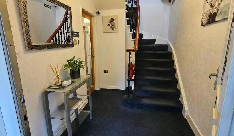 Aamiaismajoitus (B&B) Inverour Guest House