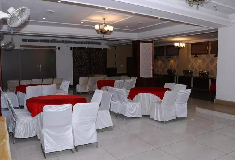 ホテル Pushap Palace