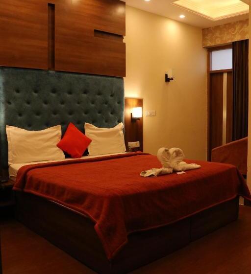 בית מלון כפרי Pushap Palace